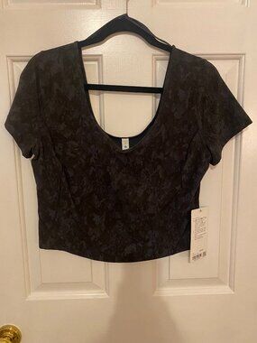 NWT Lululemon Align Crop Tee_Size 12